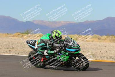 media/Oct-30-2022-CVMA (Sun) [[fb421c3cec]]/Race 6 500 Supersport-350 Supersport/